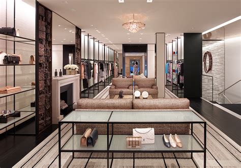 chanel store rome.